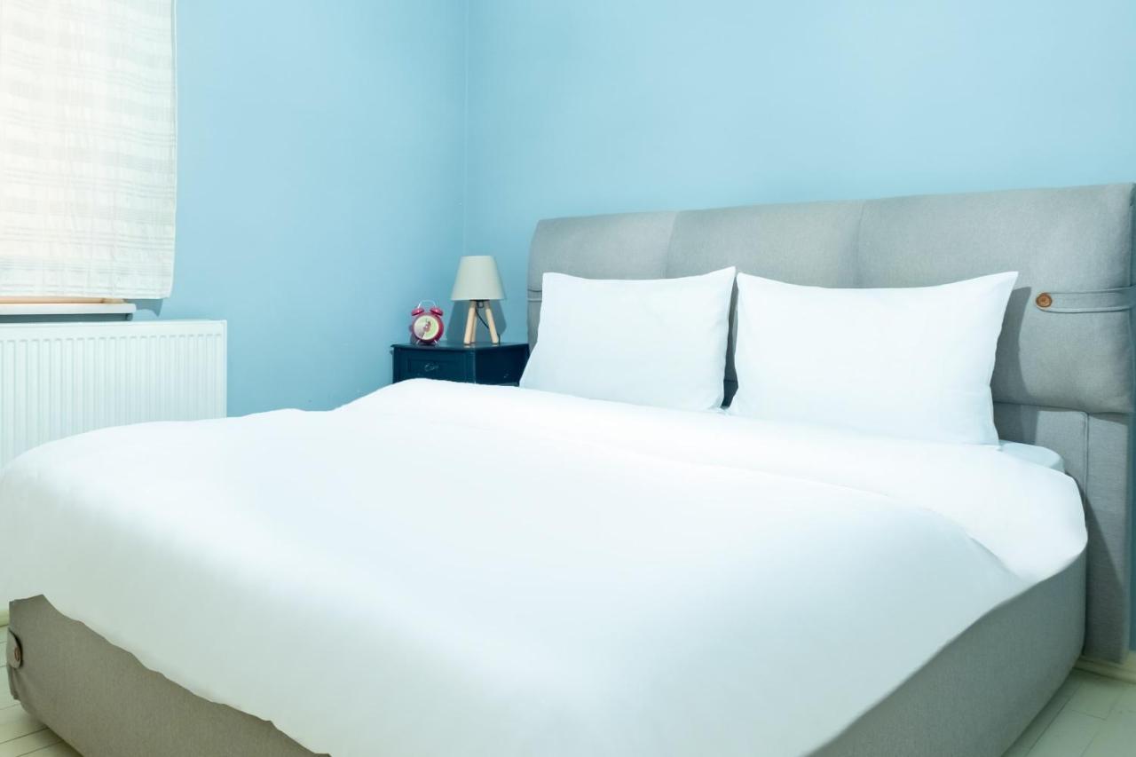Delightful Flat Close To Galata 2 Mins To Metro