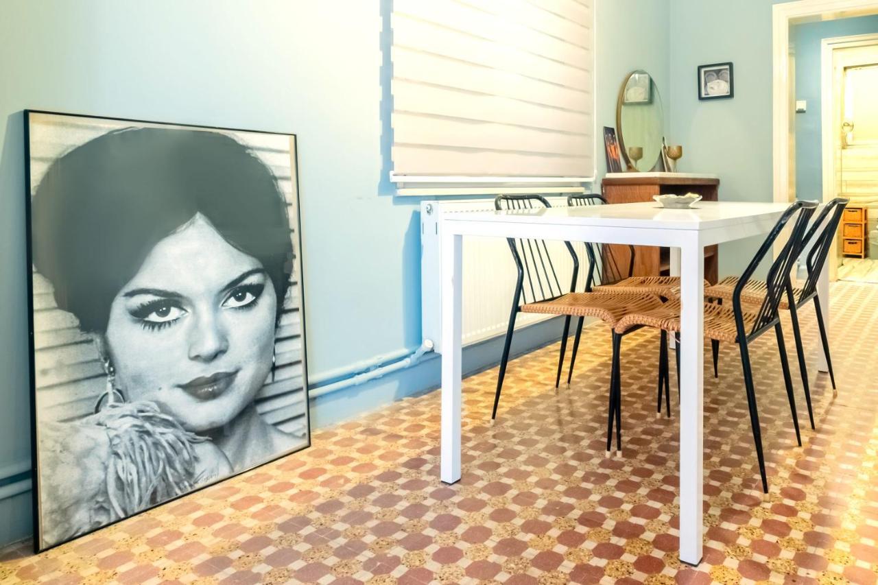Delightful Flat Close To Galata 2 Mins To Metro Apartment *