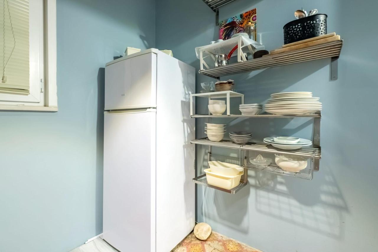 Delightful Flat Close To Galata 2 Mins To Metro * Istanbul